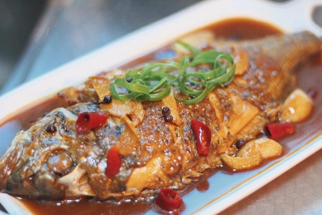 红烧鱼